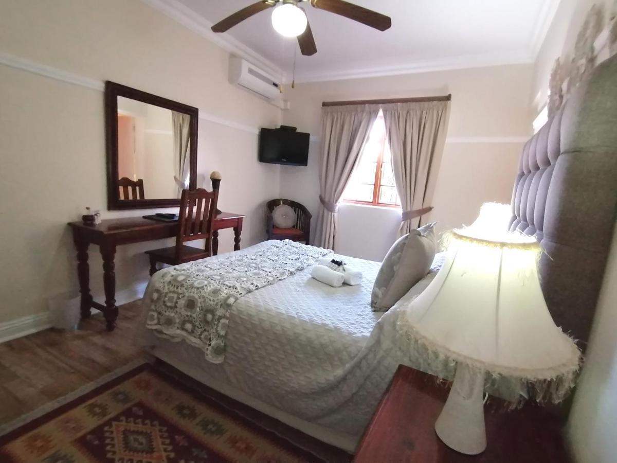 Ladybrand Casa Romana B&B المظهر الخارجي الصورة